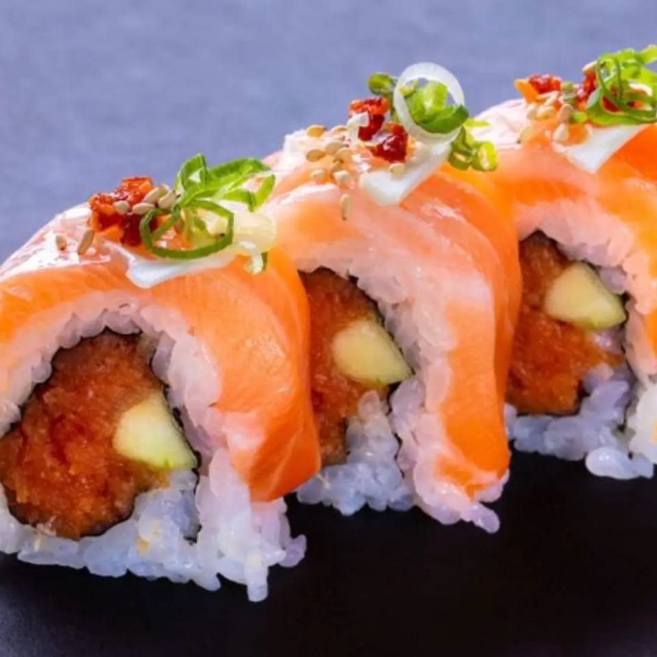 Delicious Spicy Tuna Roll