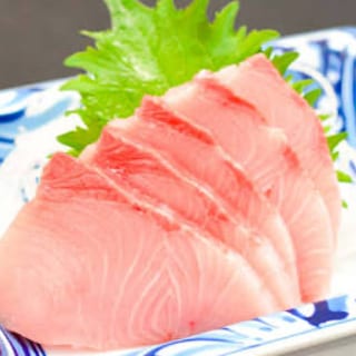 Hamachi Yellowtail Sashimi